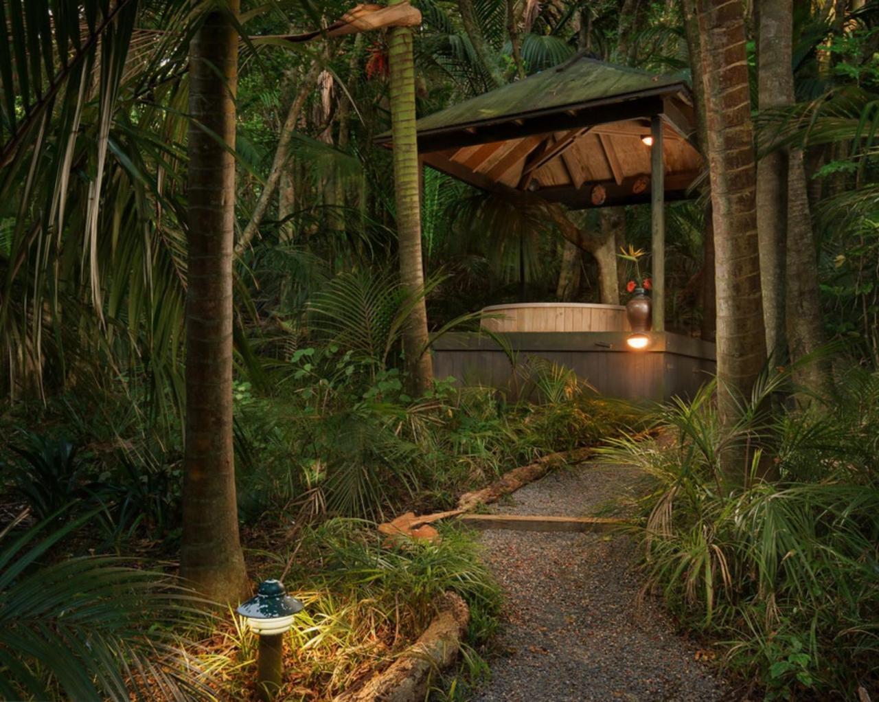 Greenmantle Estate Hotel Paraparaumu Extérieur photo